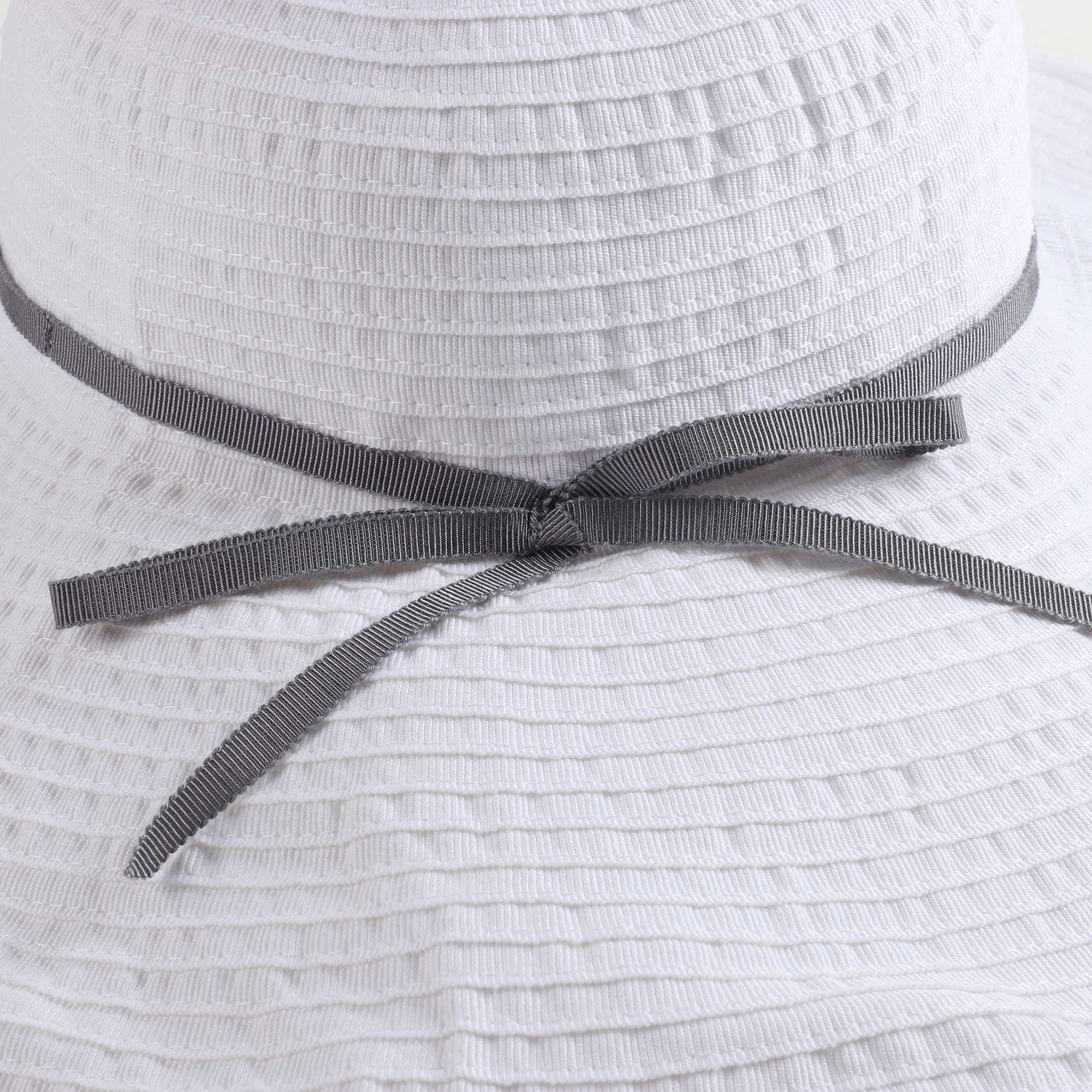 Girls White Cotton Hat