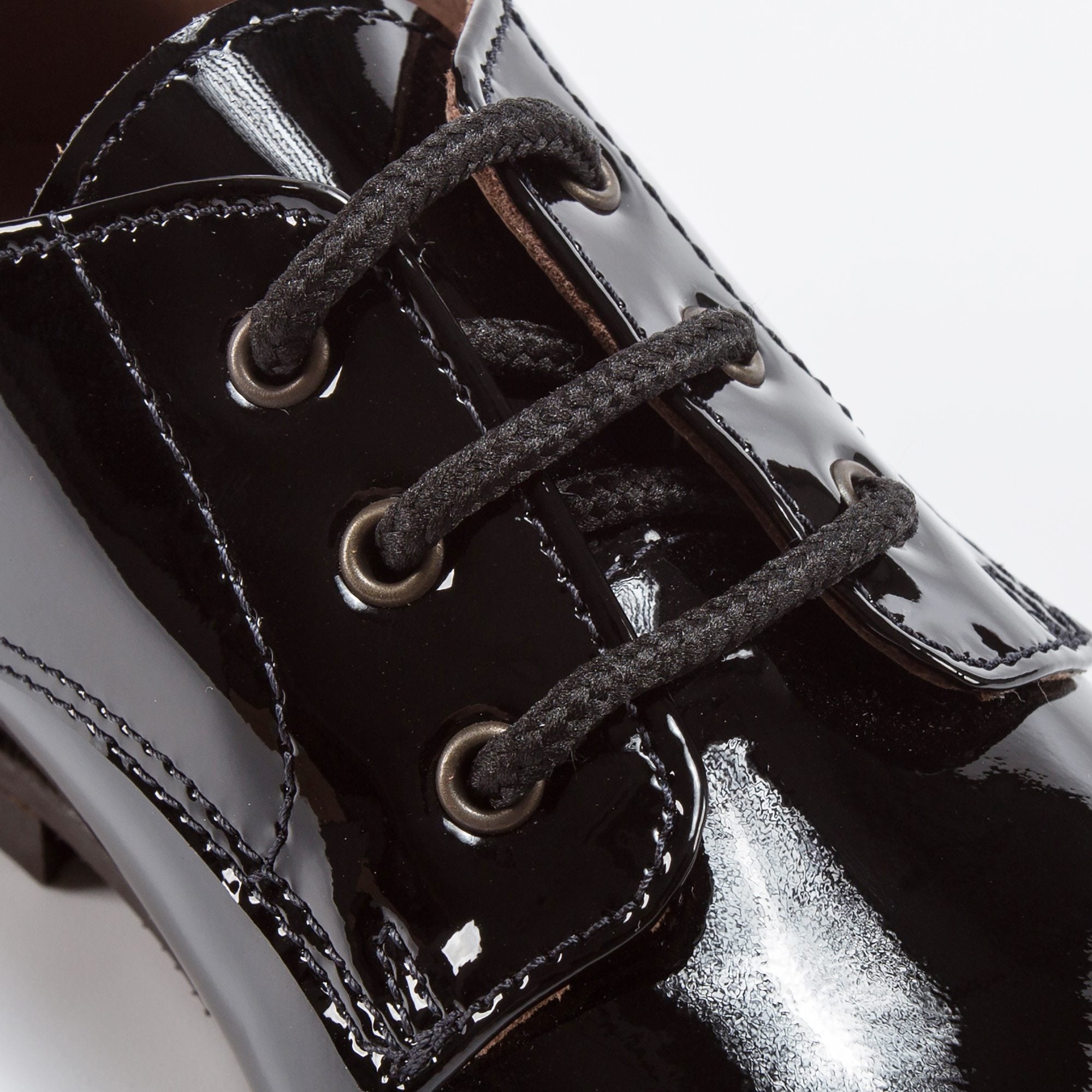 Girls Black Vernice Shoes