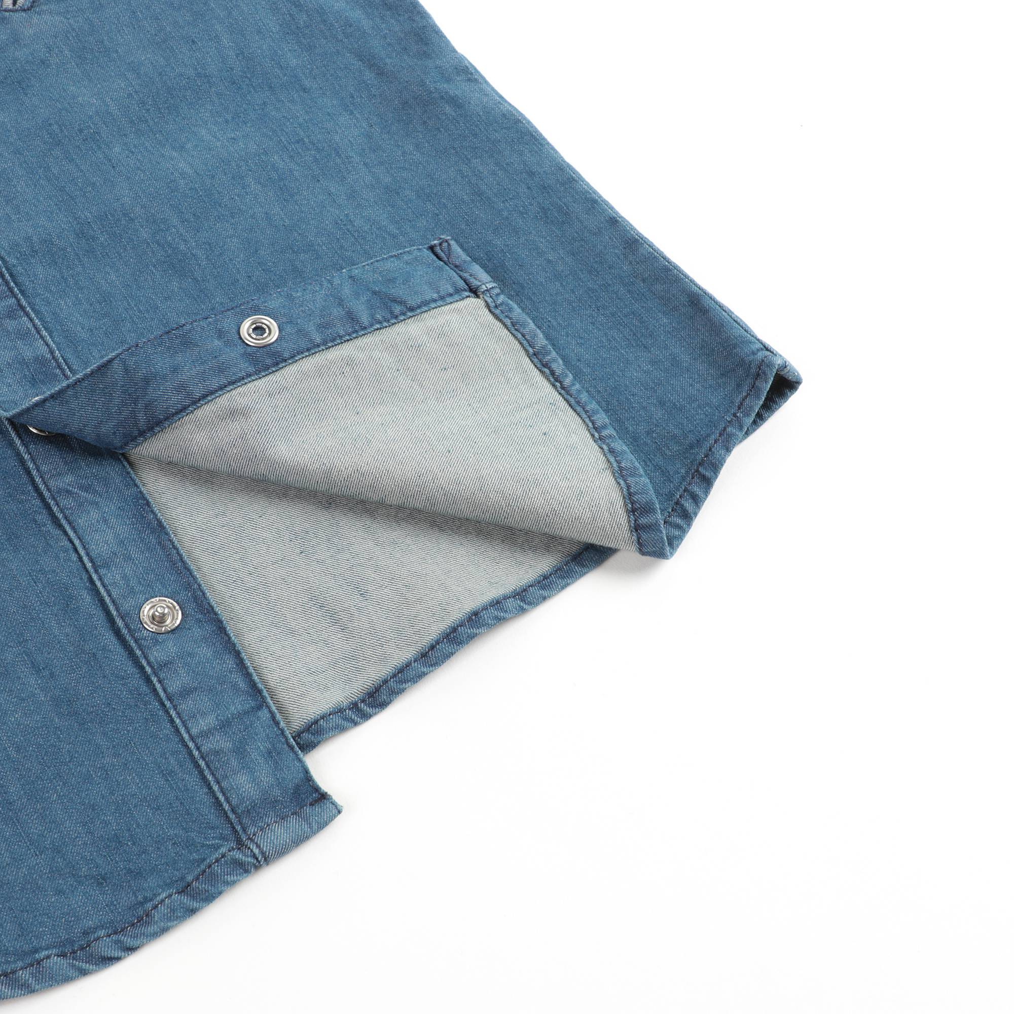 女童蓝色牛仔衬衫