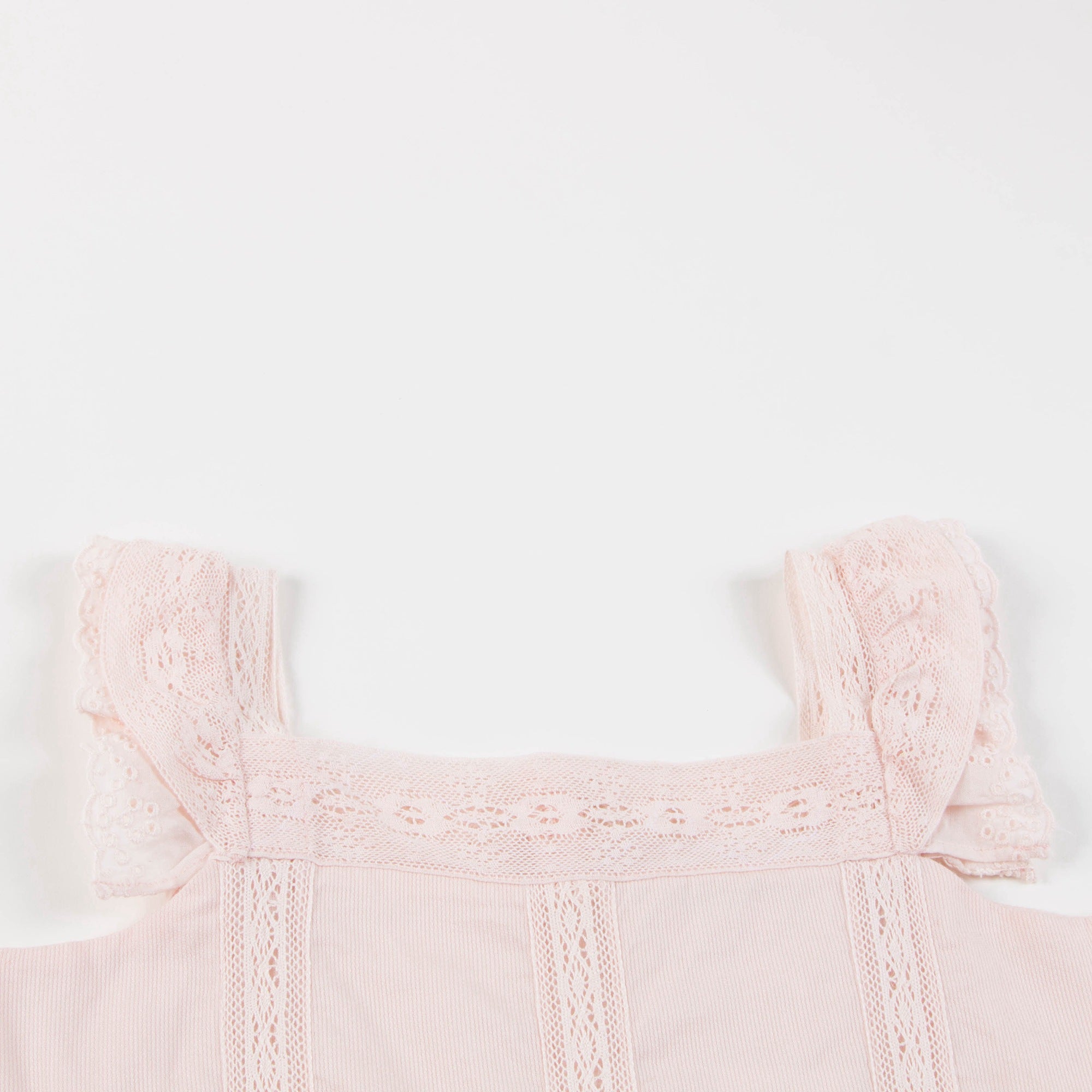 女童粉色吊带连衣裙