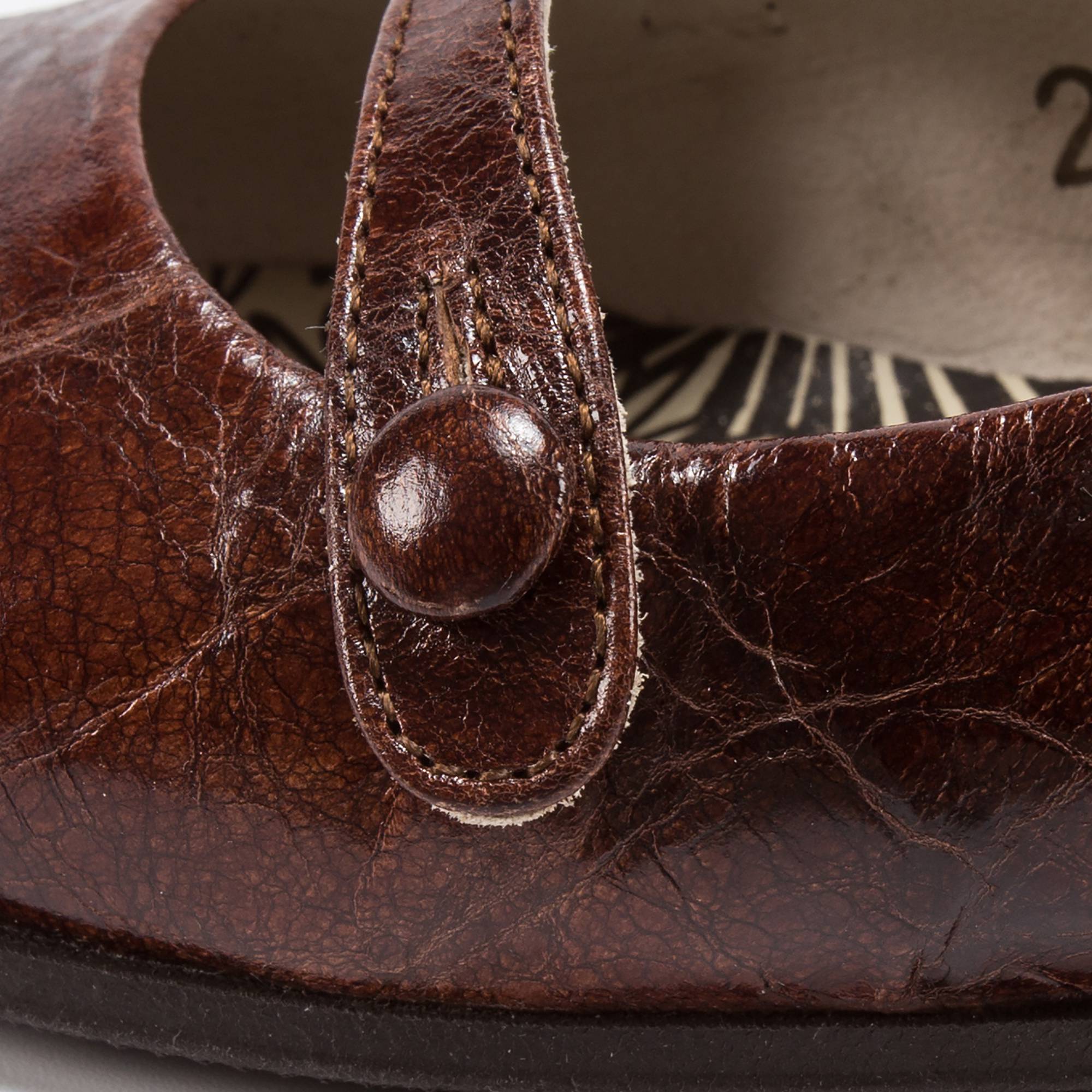 Girls Cappuccino Gleam Shoes