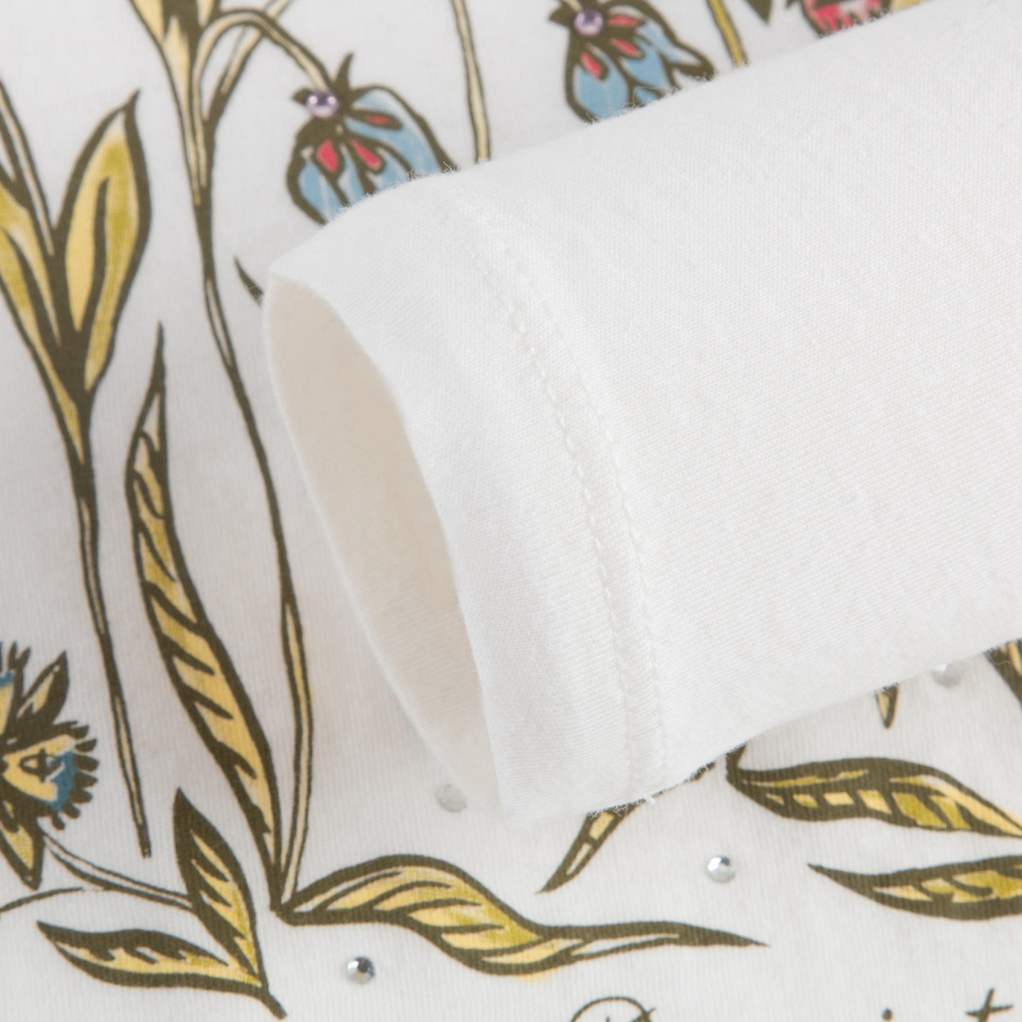 女大童白色纯棉印花长袖T恤T