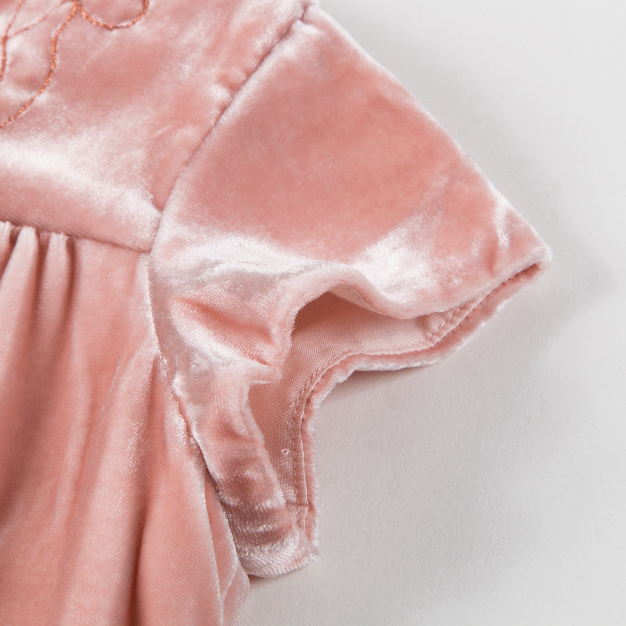 女小童肉粉色丝绒礼服裙