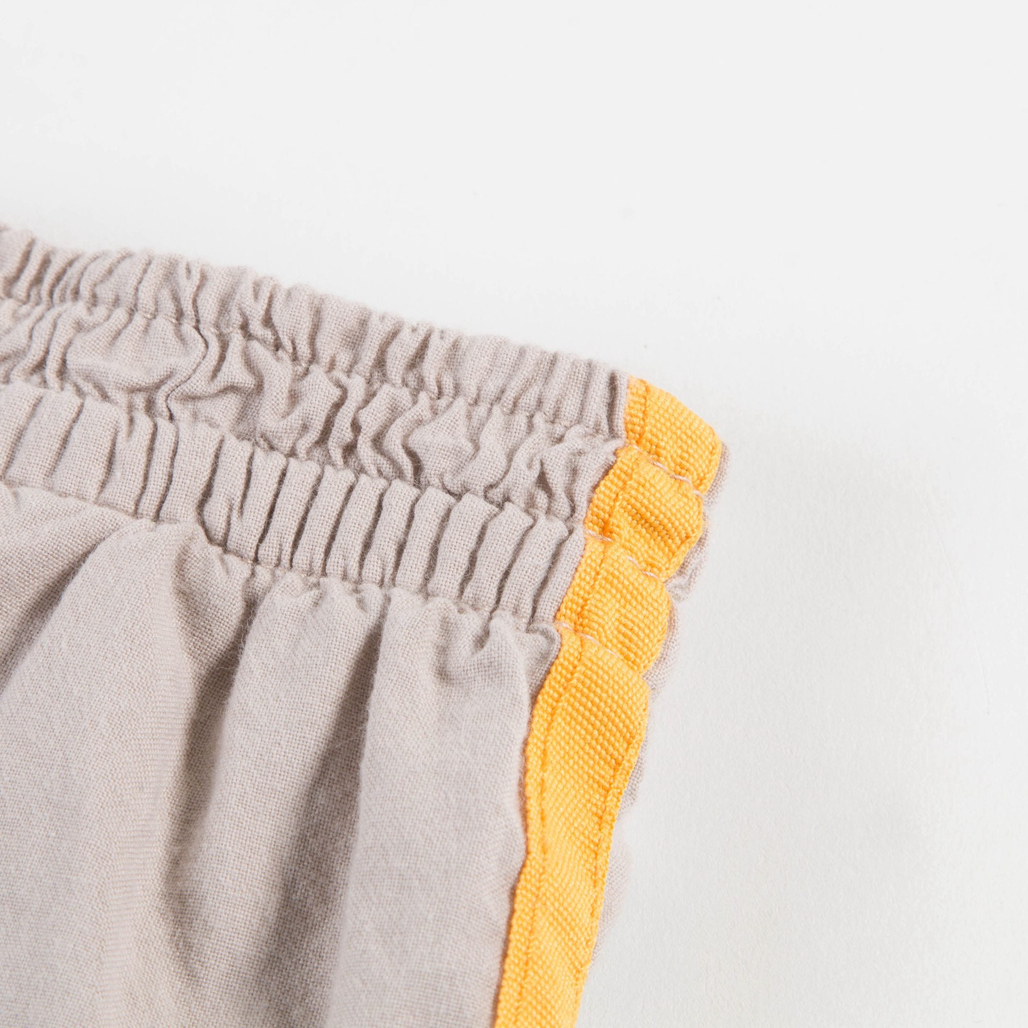Girls & Boys Beige Bird Cotton Shorts