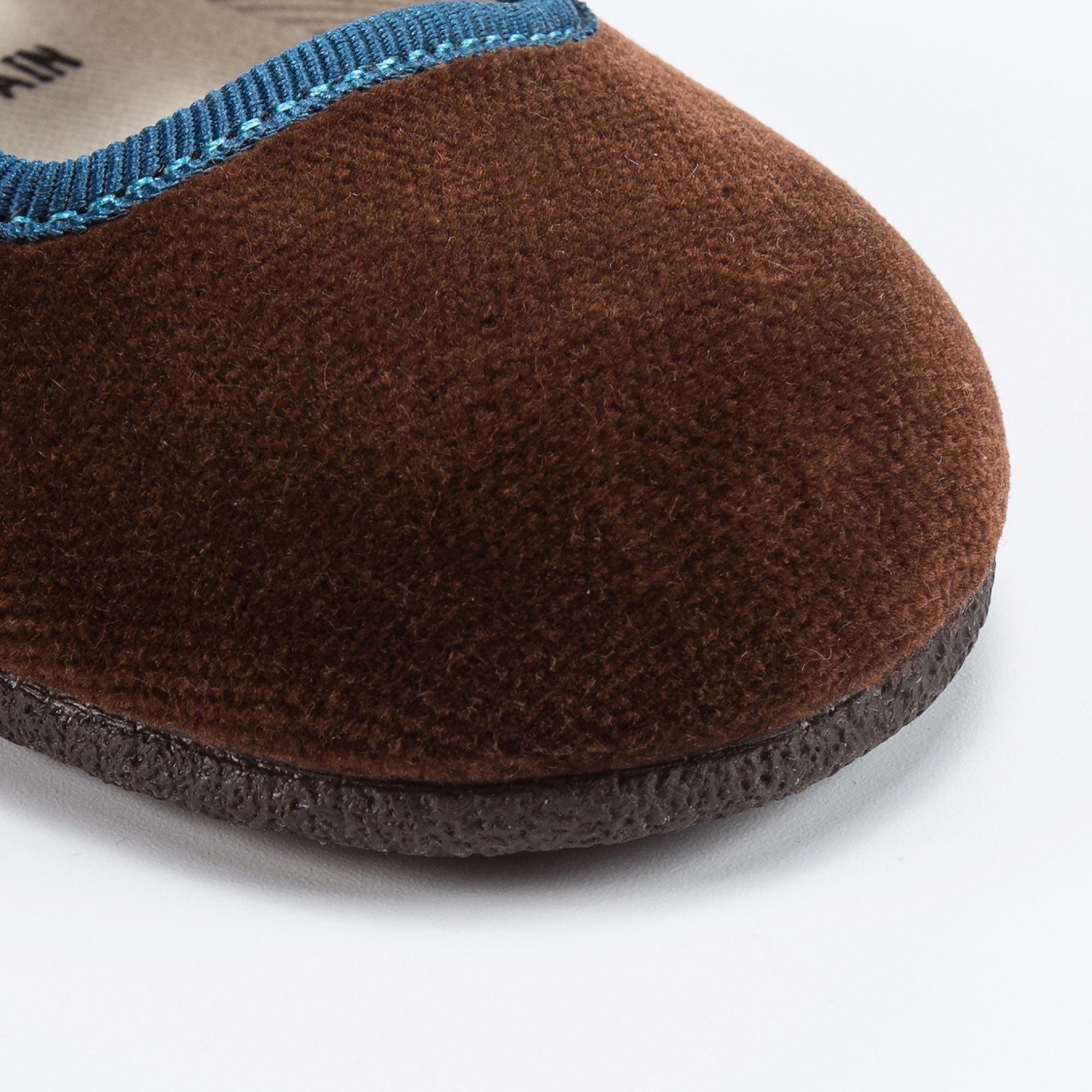 Girls Marron Cotton Shoes