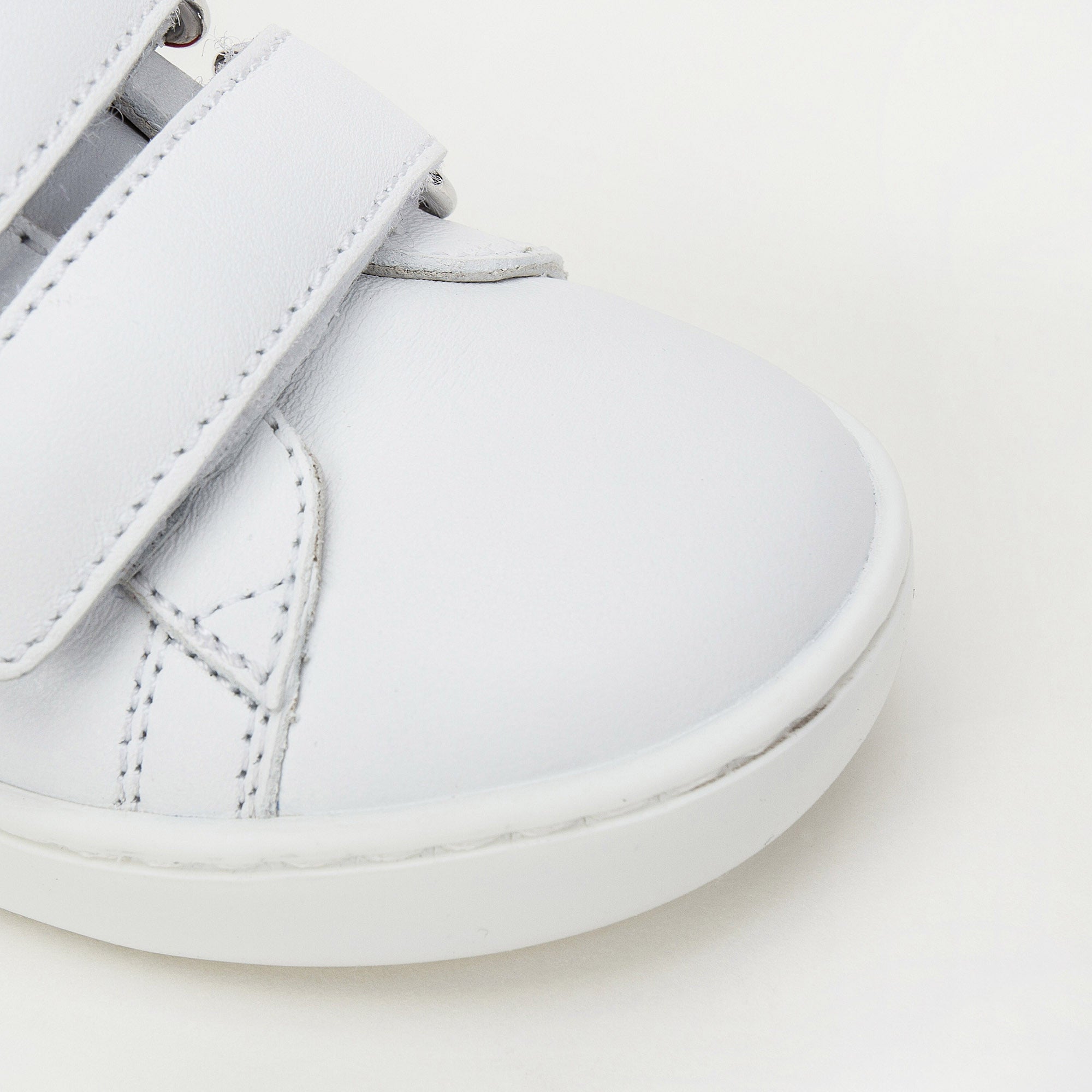 Baby White Velcro Leather Board Shoes