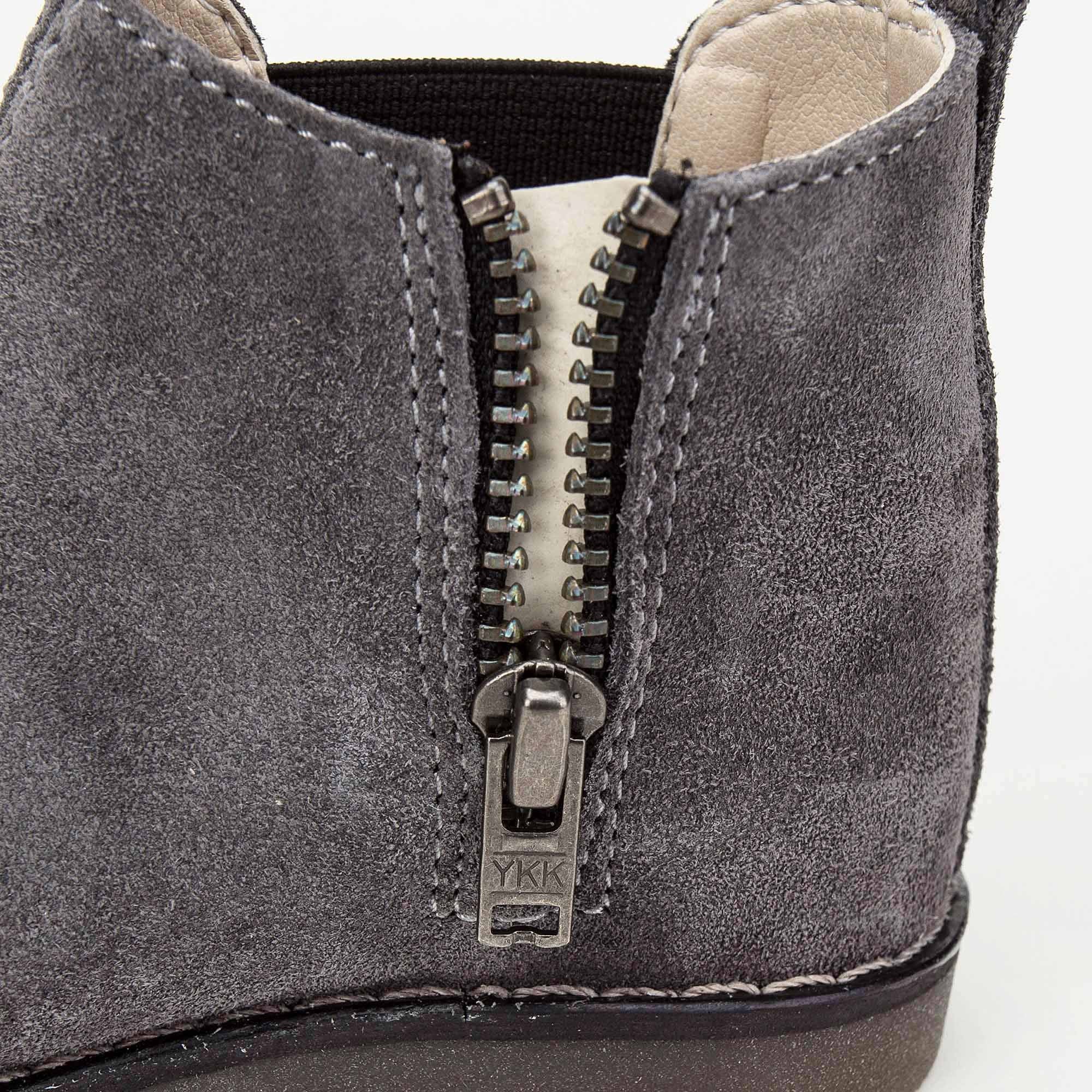 Boys Grey Tendon Soles Boot