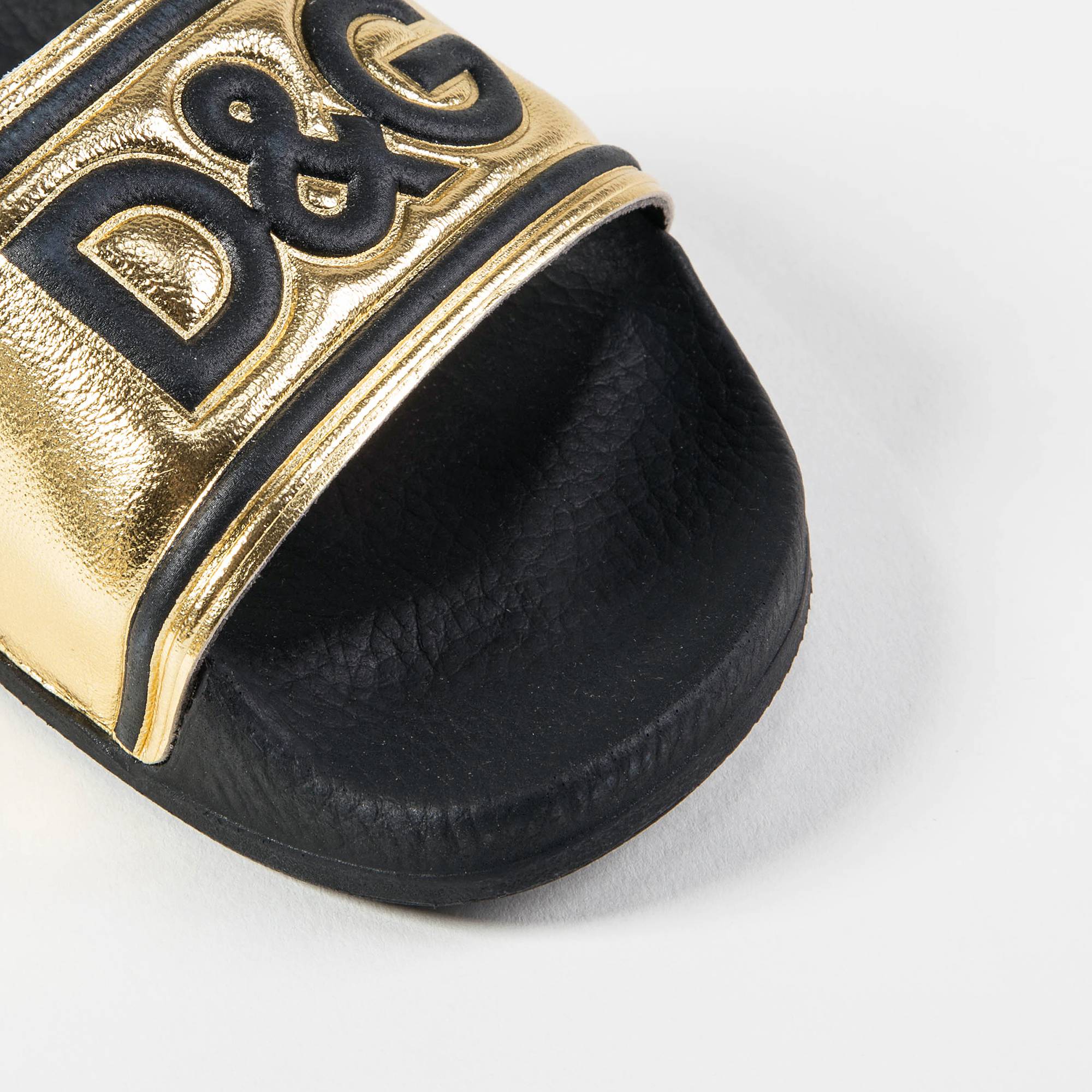 Girls & Boys Black Gold Logo Slipper