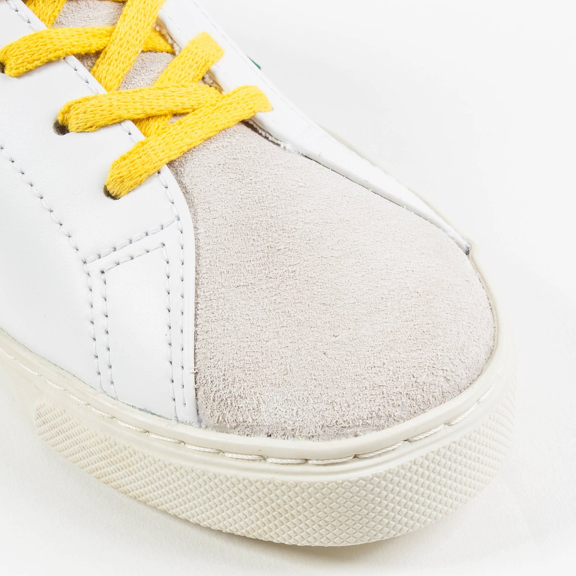 Girls  &  Boys  Extar  White   Emeraude  Gold  Yellow   Shoes