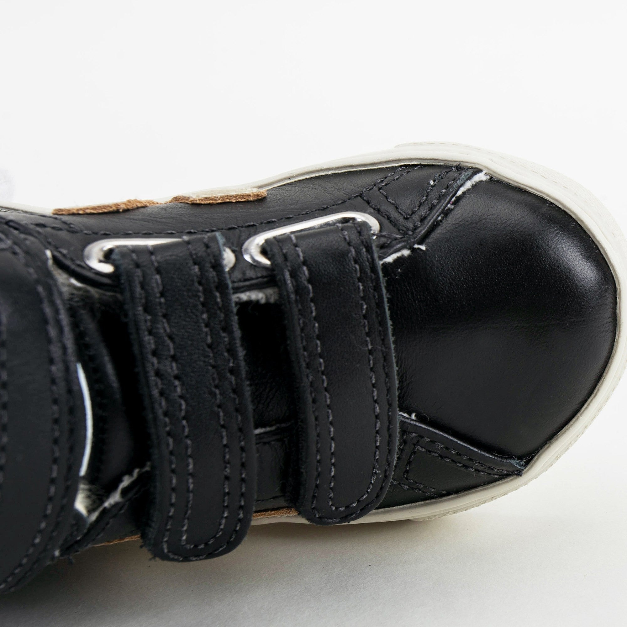 Boys & Girls Black Velcro Leather Shoes With Fur