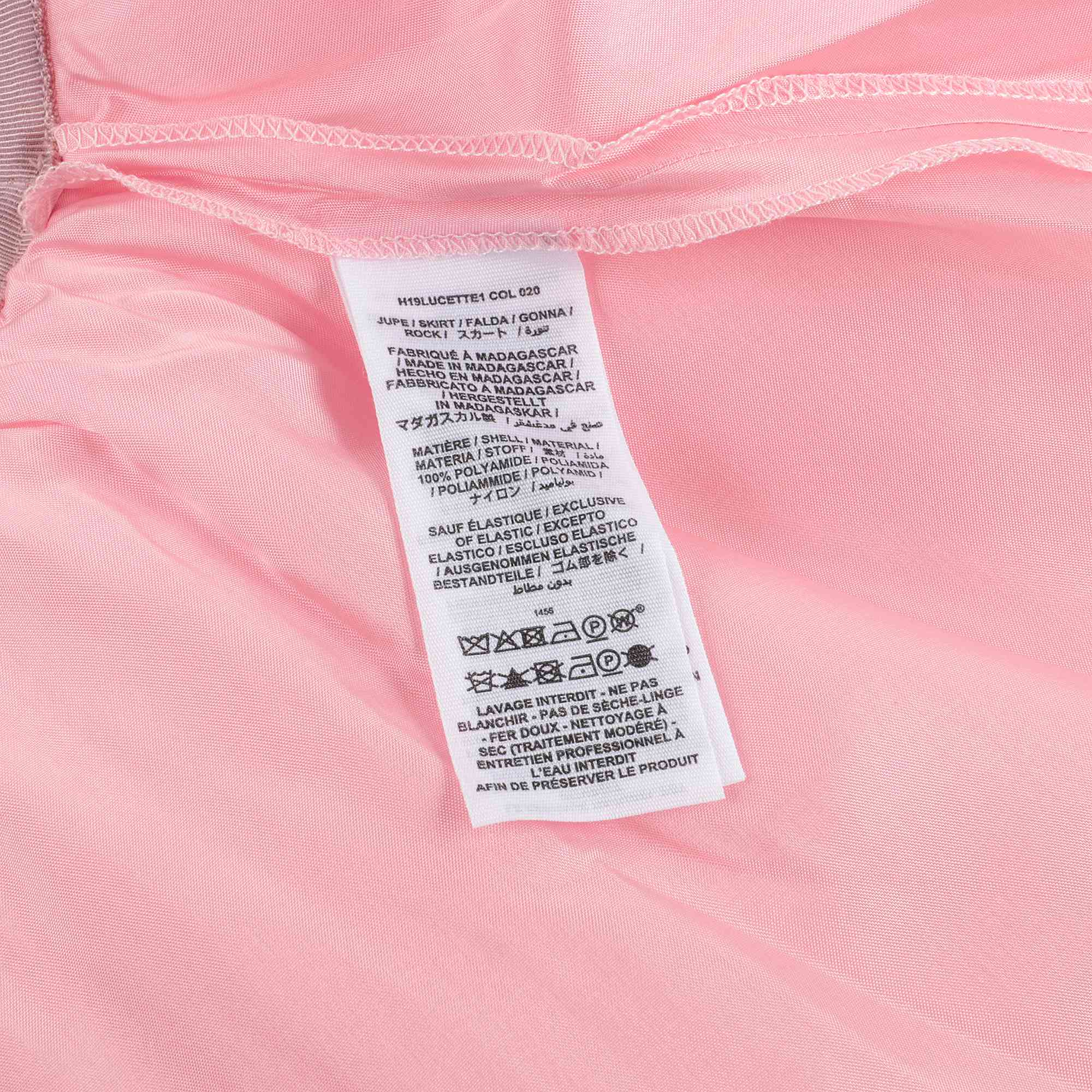 女童粉色短裙