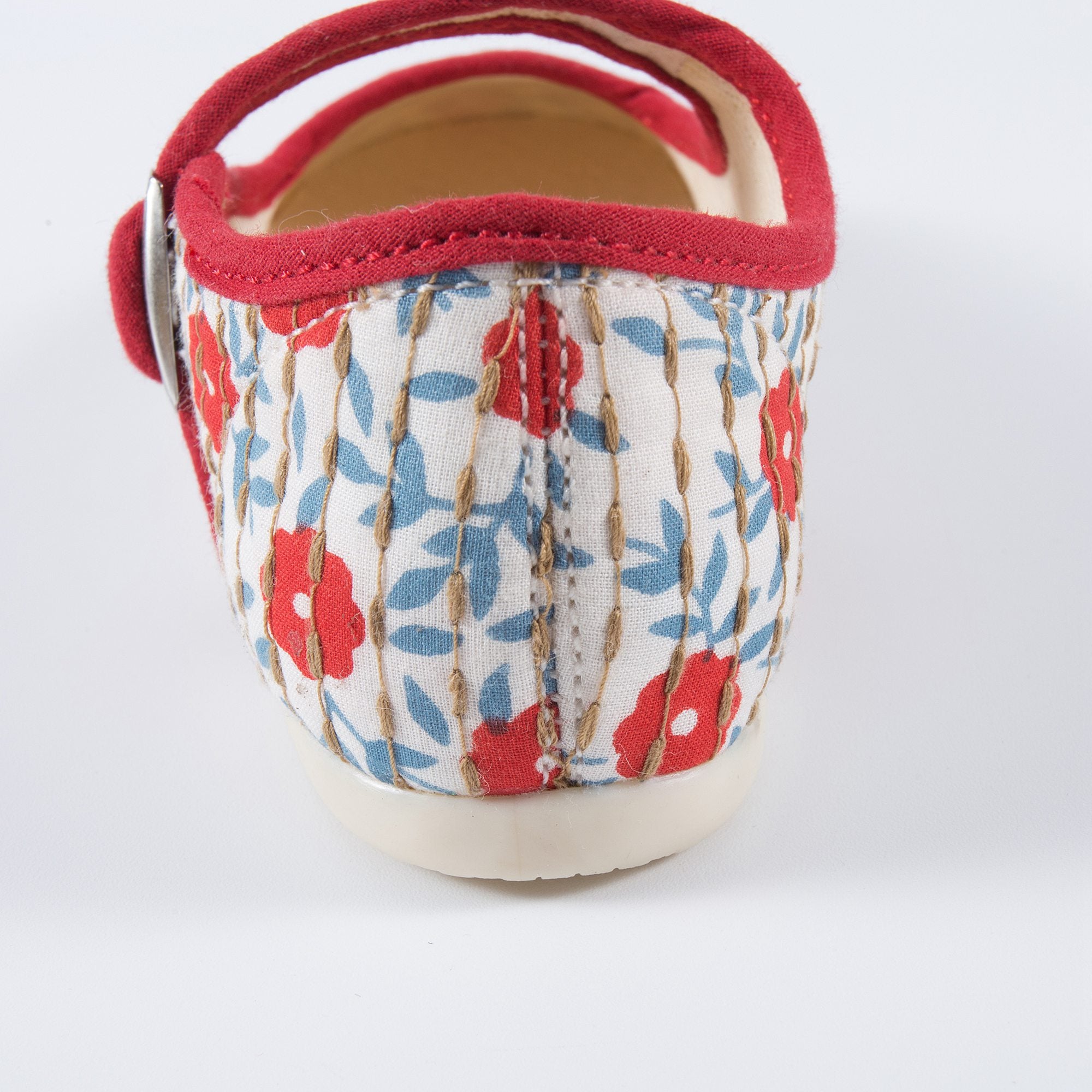 Girls Red Embroidery Cotton Shoes
