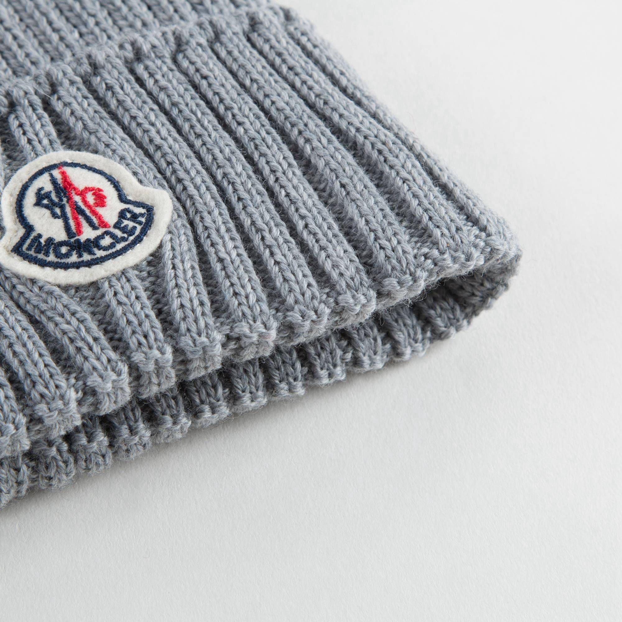 Boys & Girls Grey Knitted Hat With Fur Pom-Pom Trim