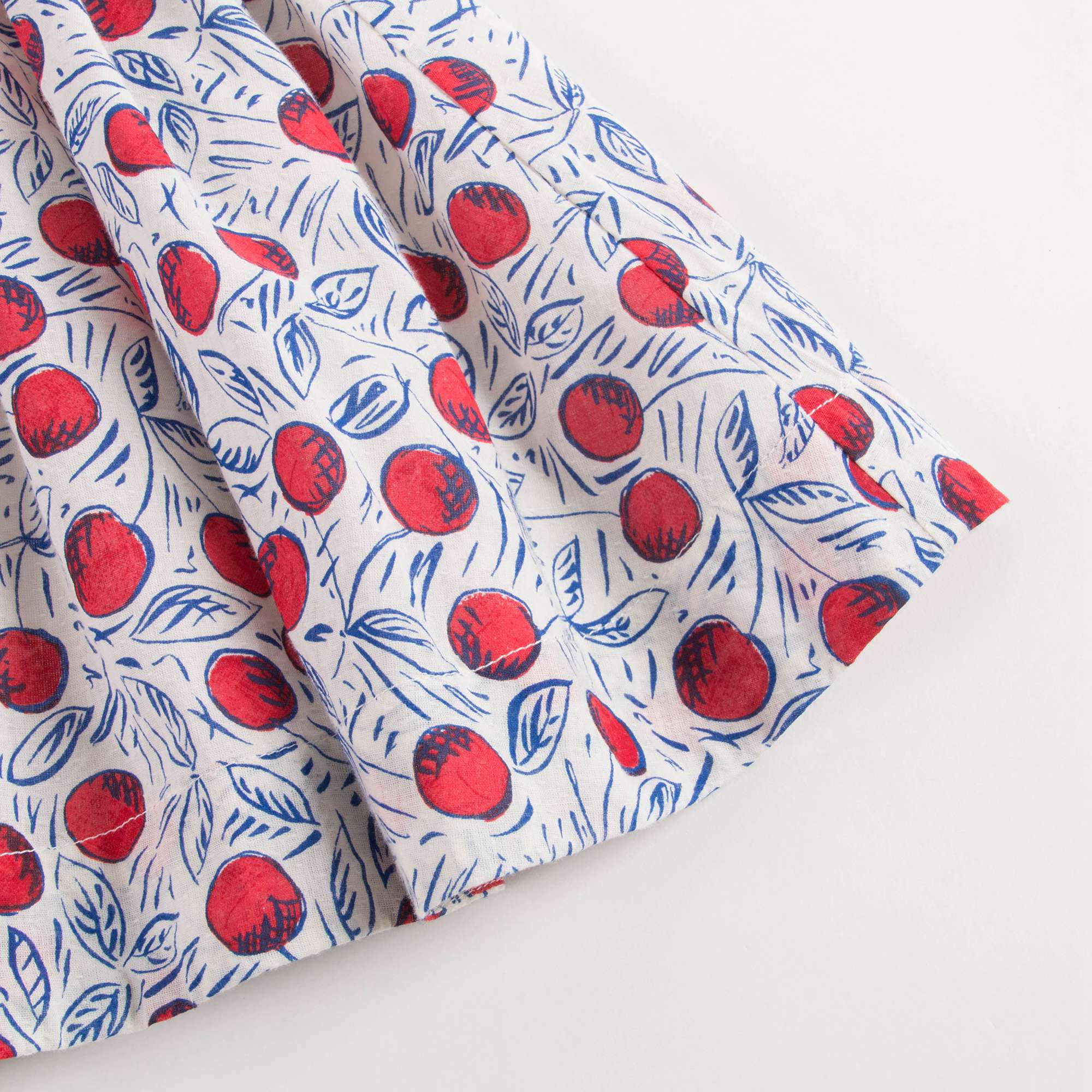 女童樱桃印花短裙