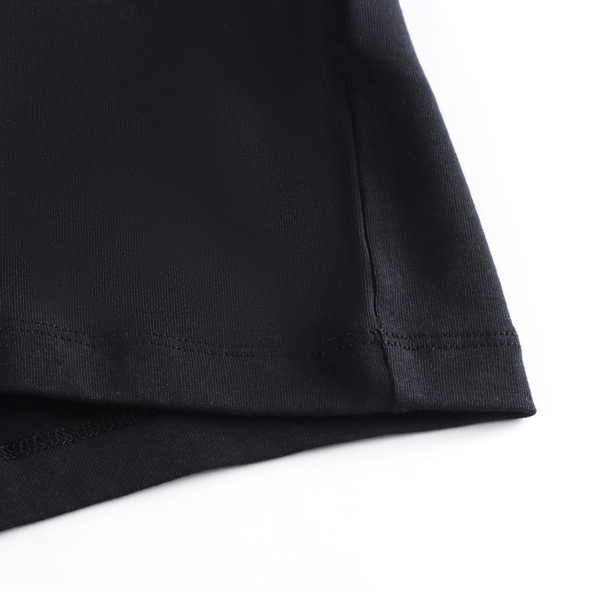 Boys & Girls Black Printed Cotton T-Shirt