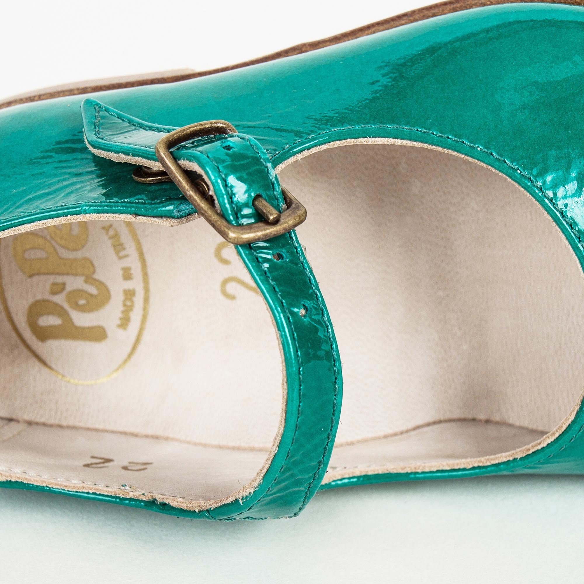Girls Green Lambskin Leather Shoes
