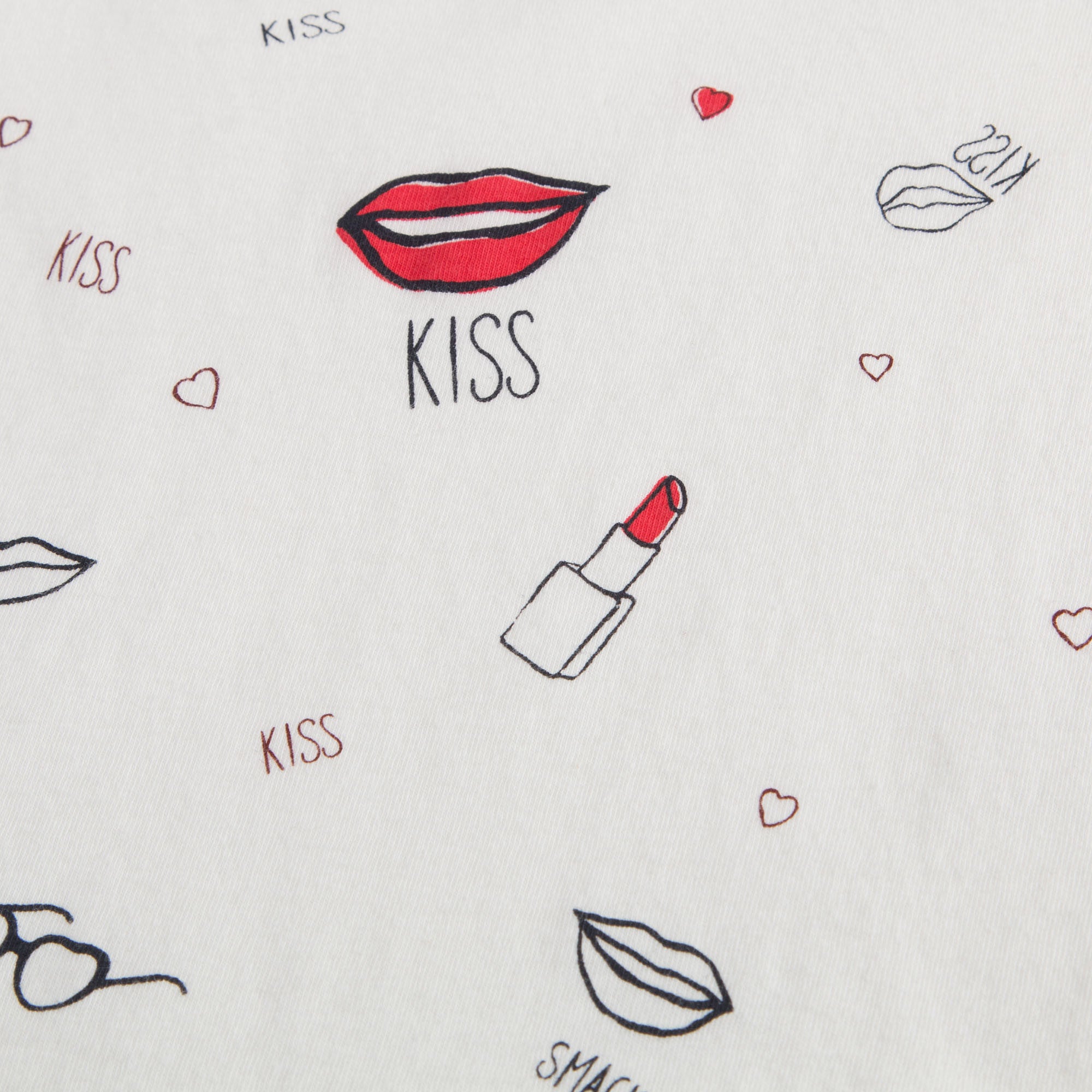 女大童“KISS”白色T恤