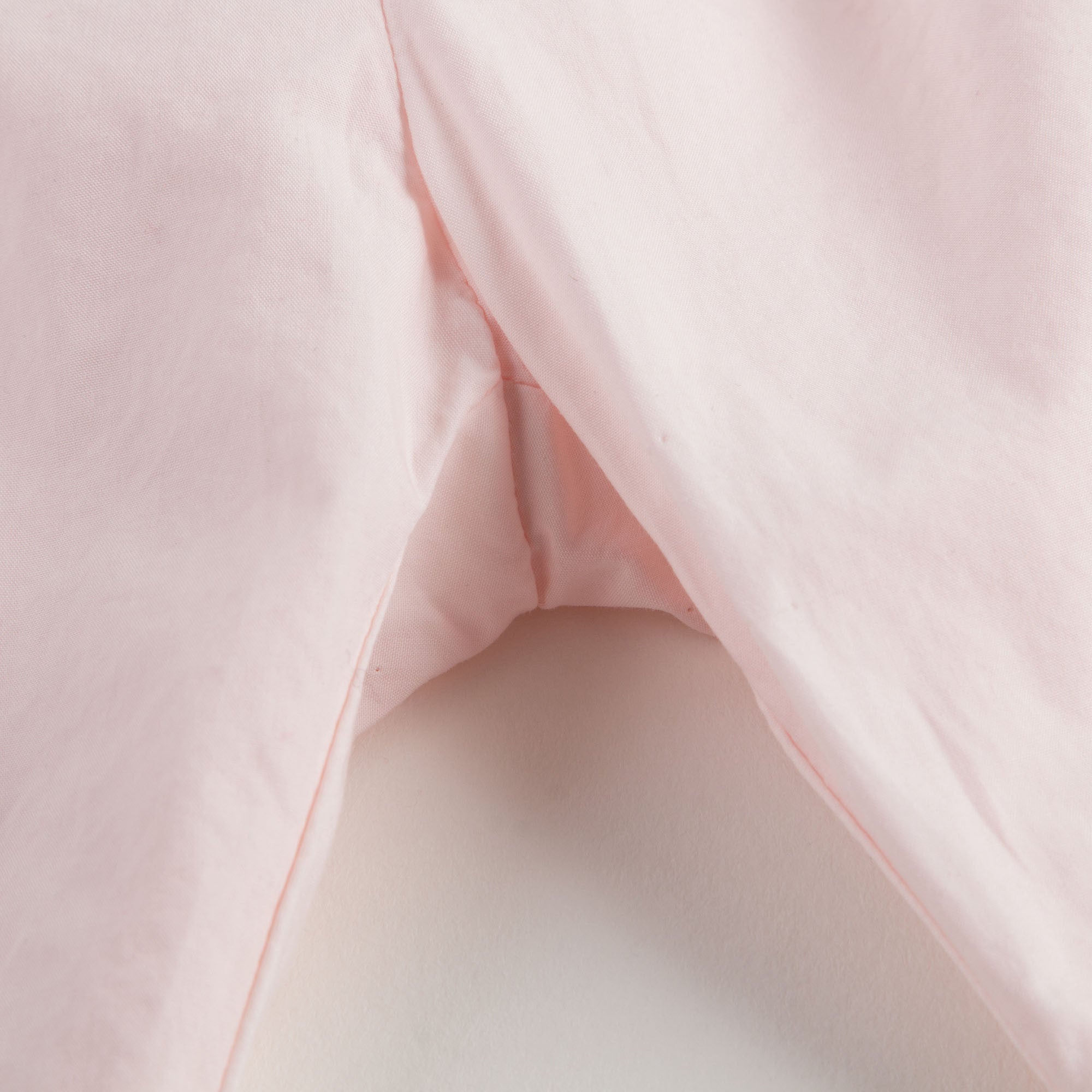女小童粉色裤子