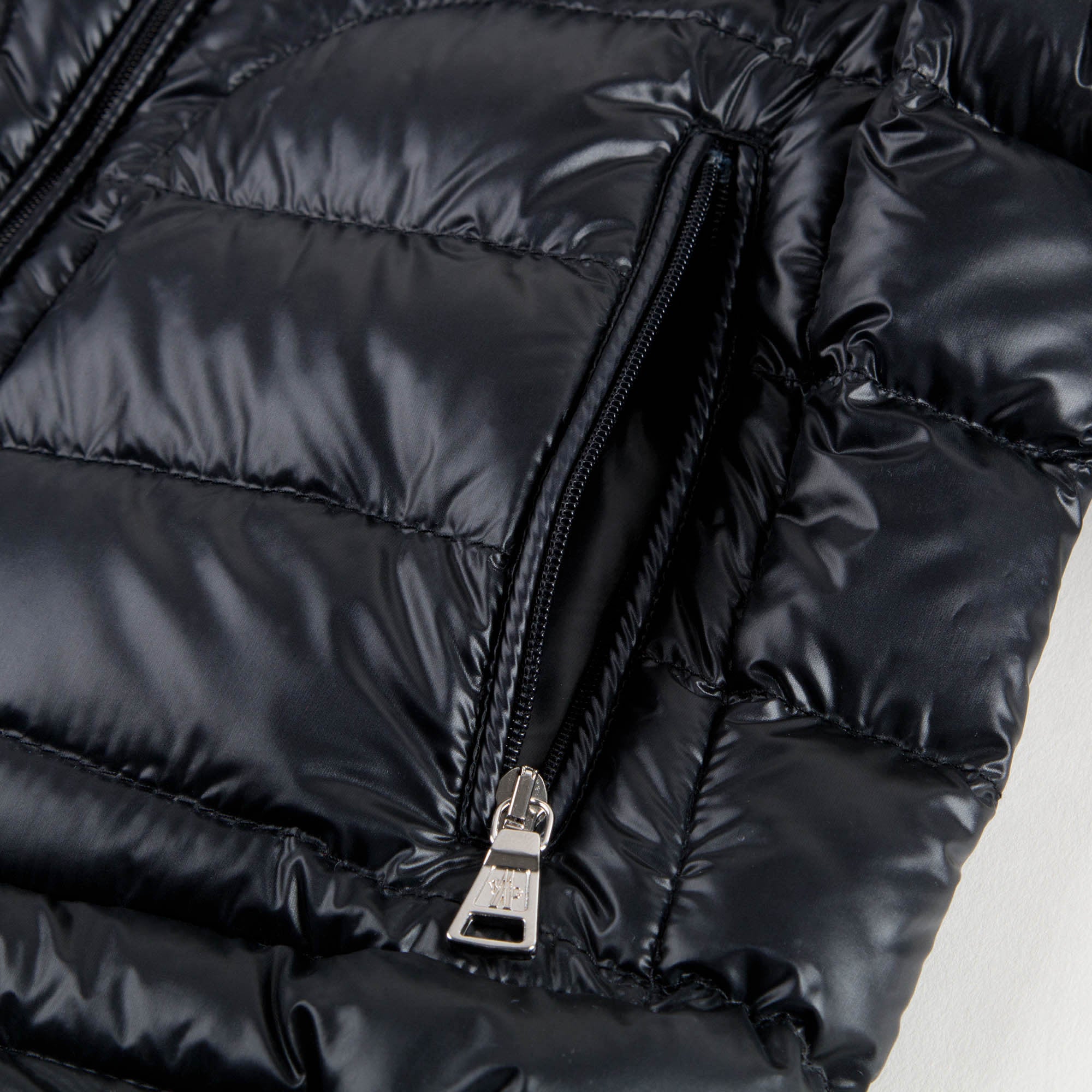 Boys & Girls Navy Blue "Acorus " Down Padded Gilet