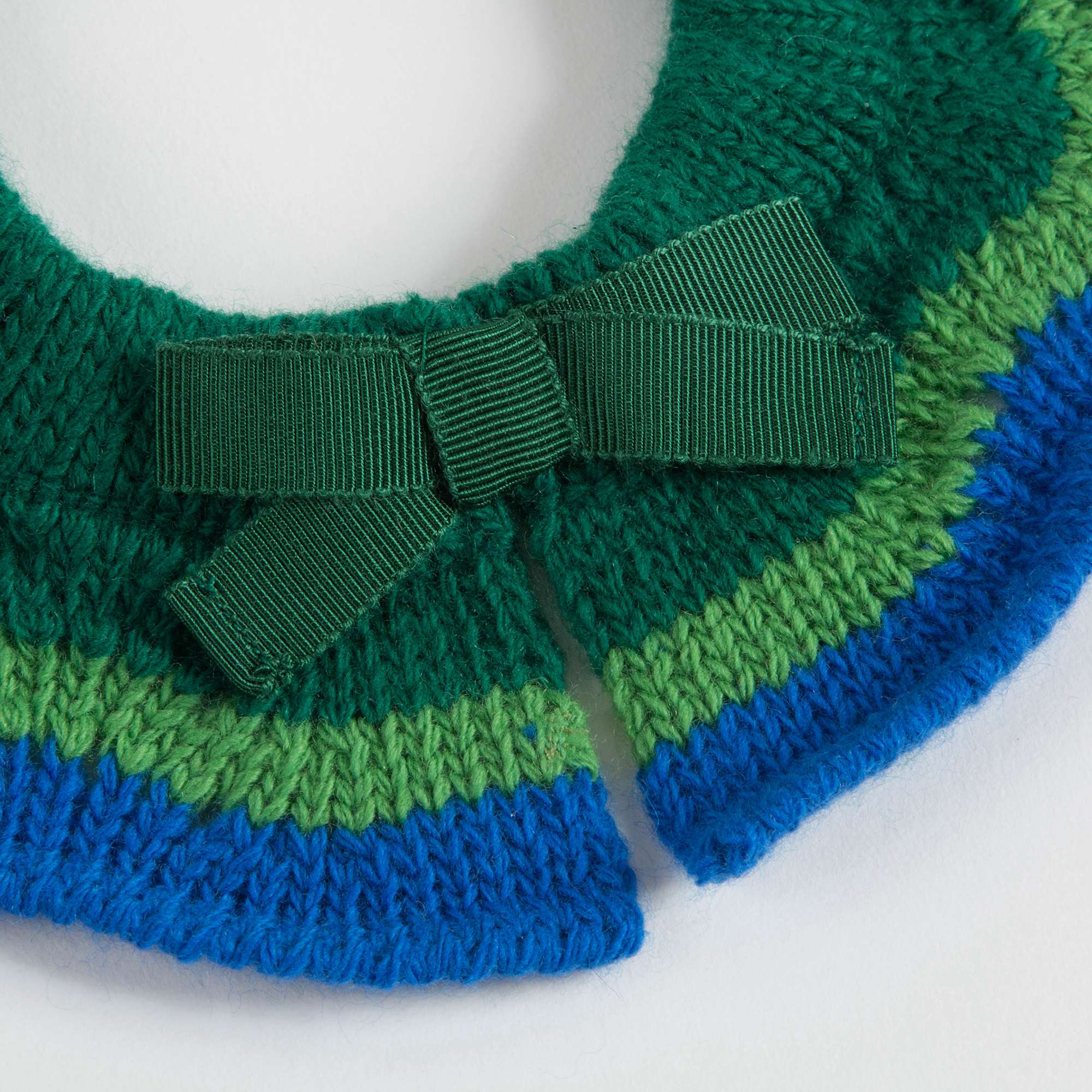 Girls Green & Blue Detachable Collar