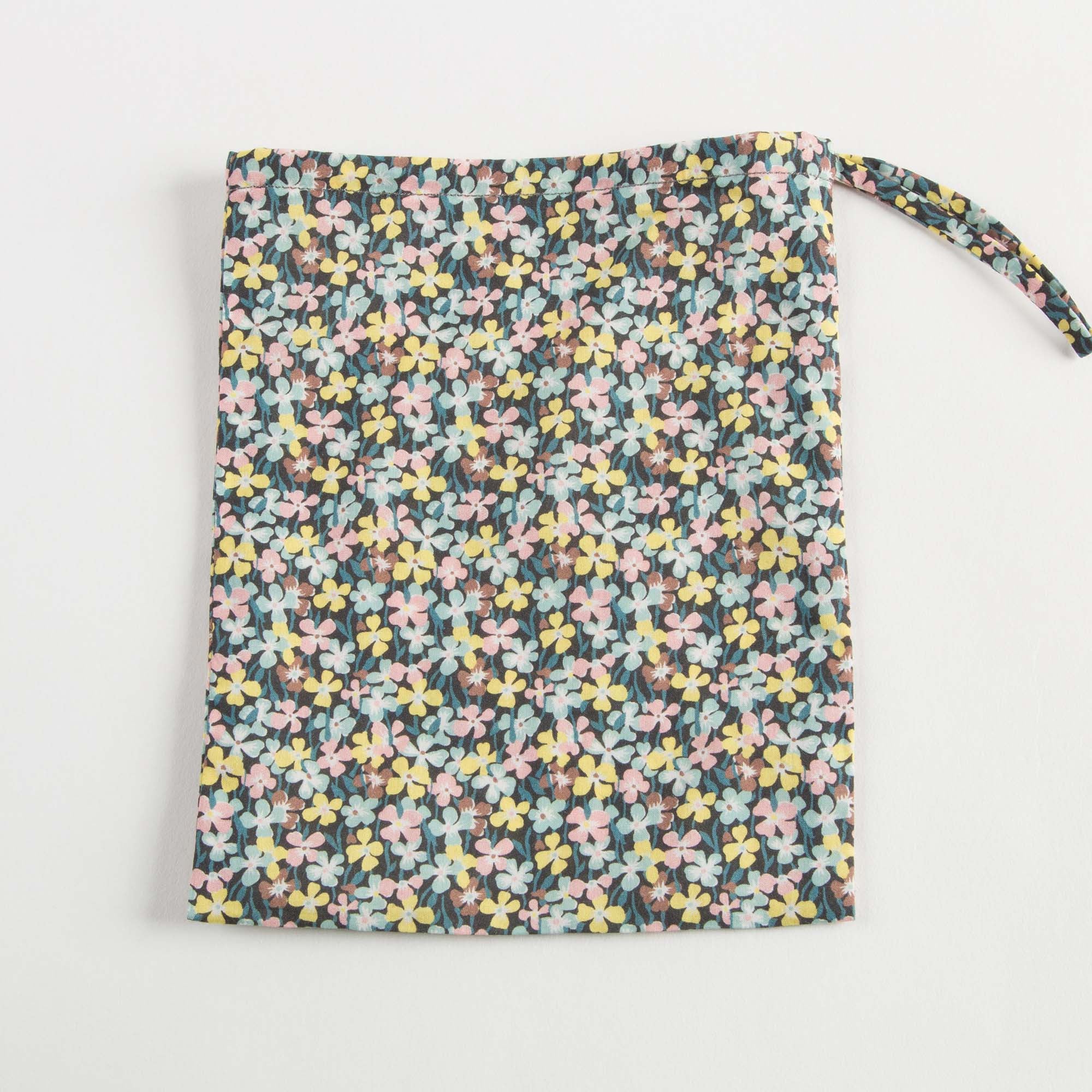 女大童碎花比基尼