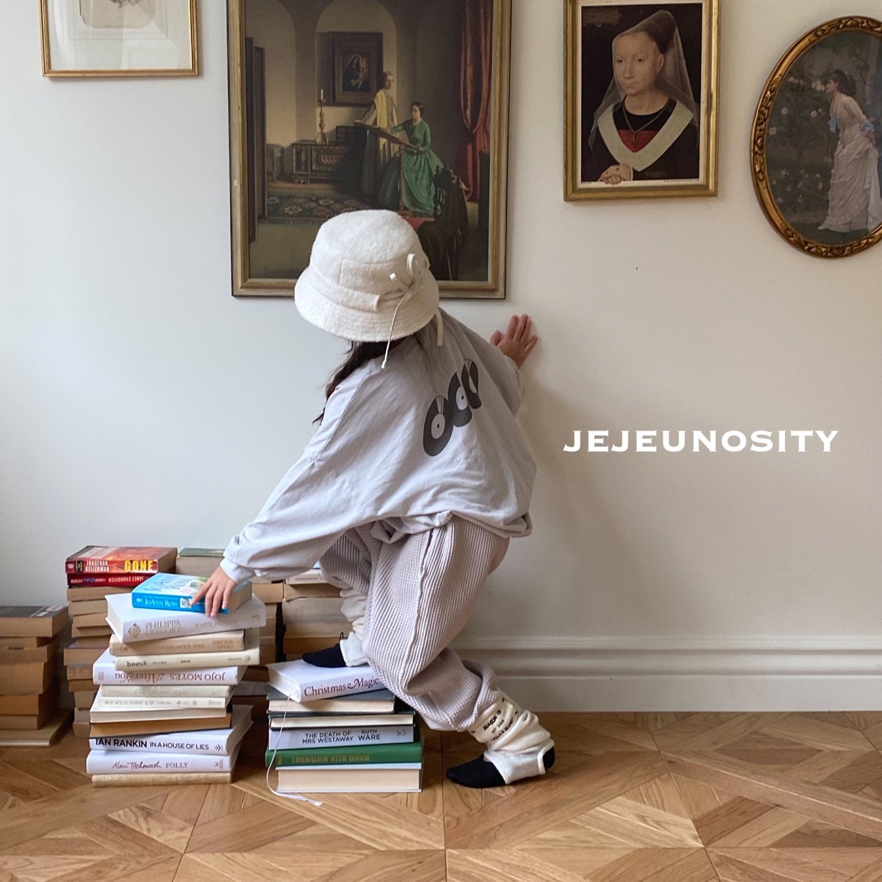 Boys & Girls Grey Cotton T-Shirt