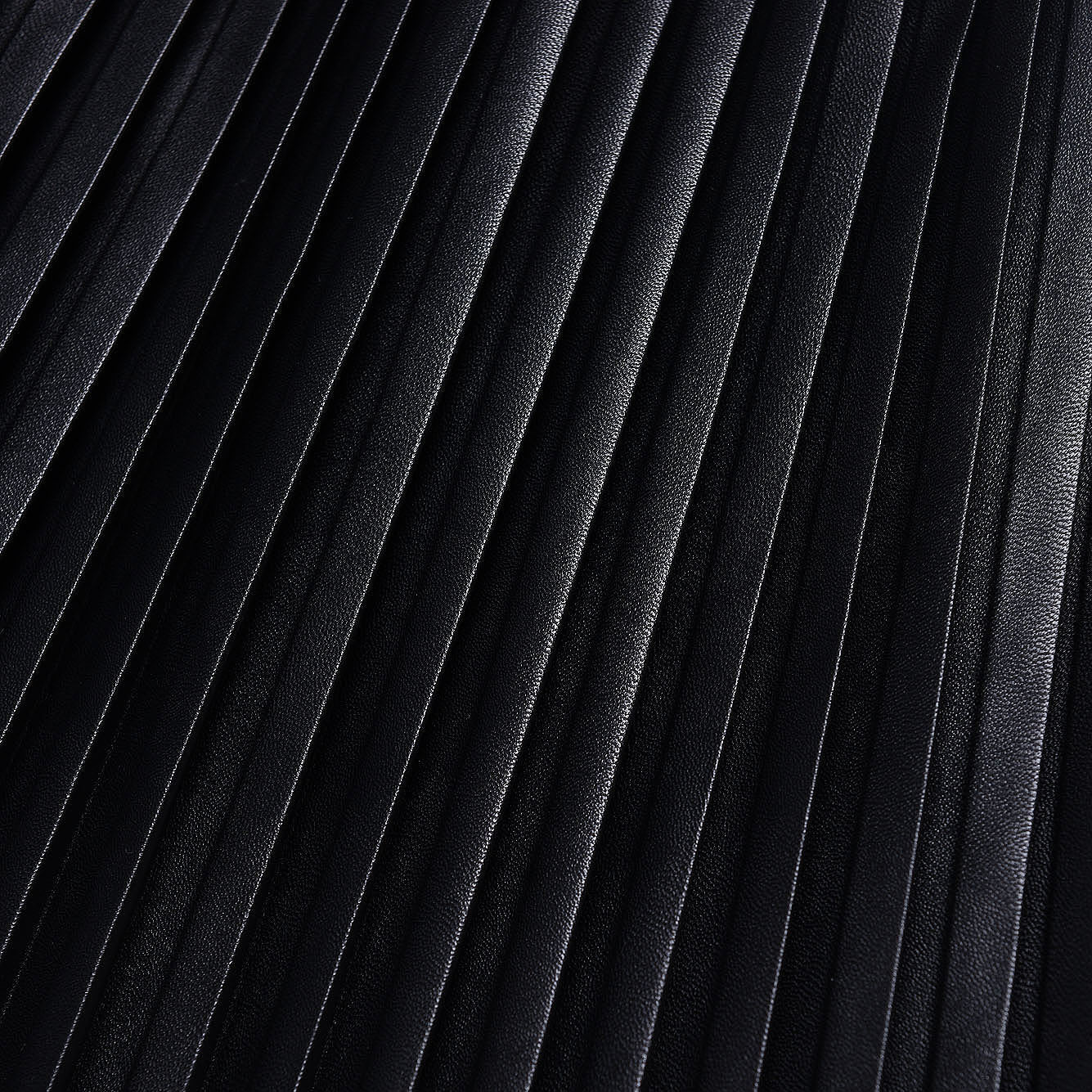 Girls Black Pleated Skirt