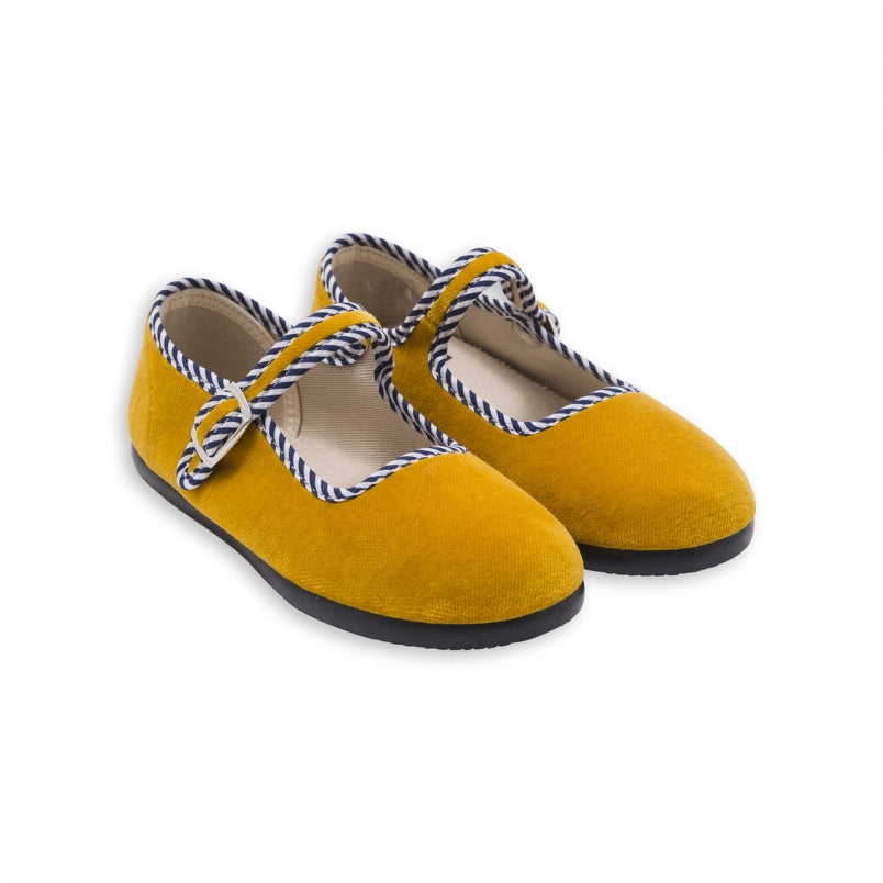 Girls Yellow Cotton Shoes