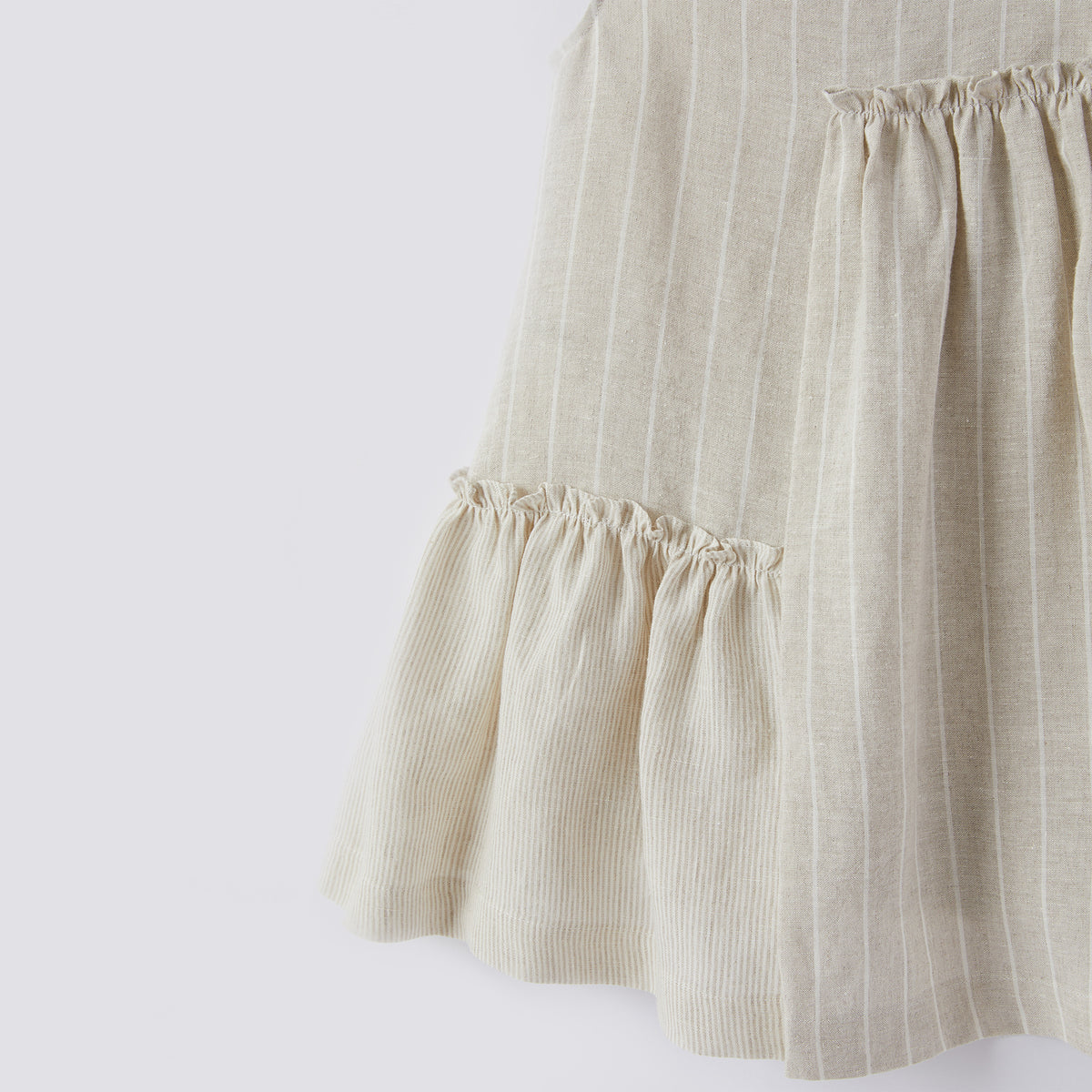 Robe beige sans manches pour fille