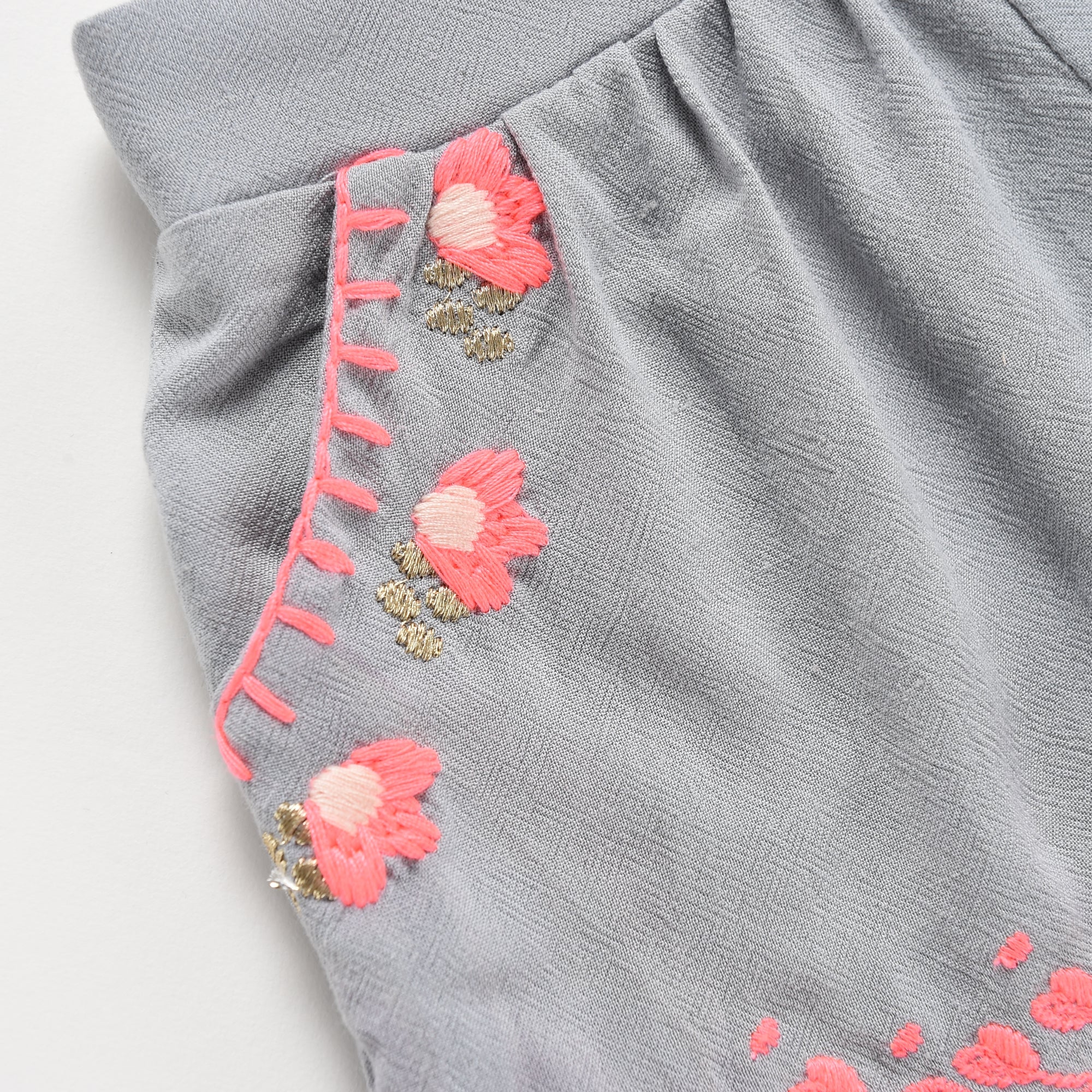 Girls Silver Cloud Shorts