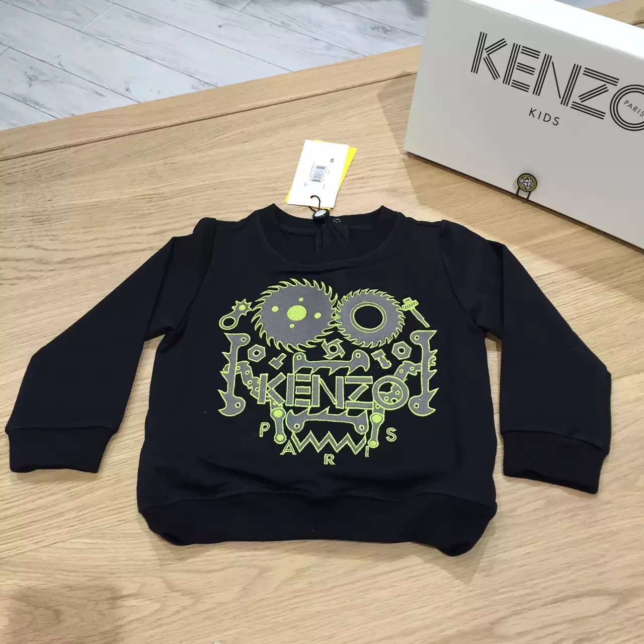 Boys Black Sweatshirt With Monster Embroidered Trims - CÉMAROSE | Children's Fashion Store